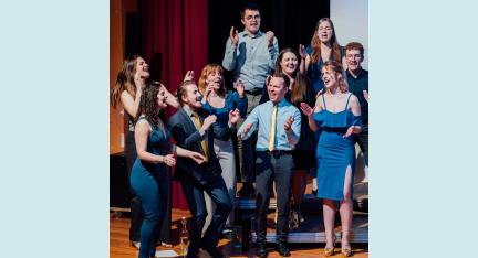 Foto von Sänger*innen, gute Stimmung